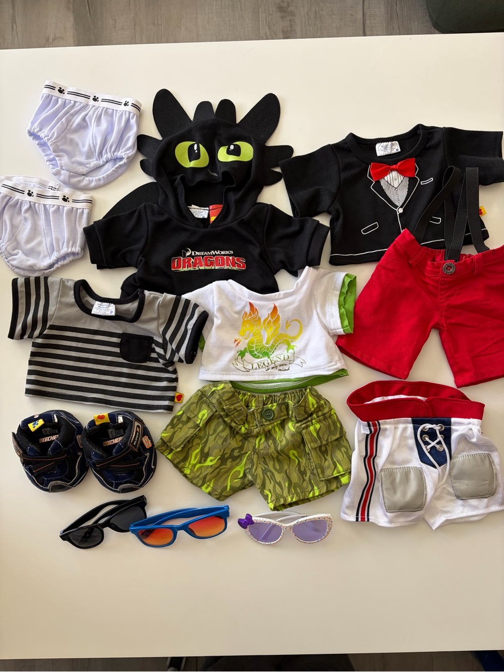 Build-A-Bear Lot Toothless Dragon Hoodie, Skechers, Glasses, Underwear & Outfits